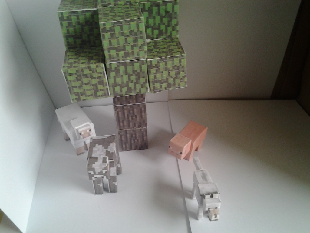papercraft minecraft wolf